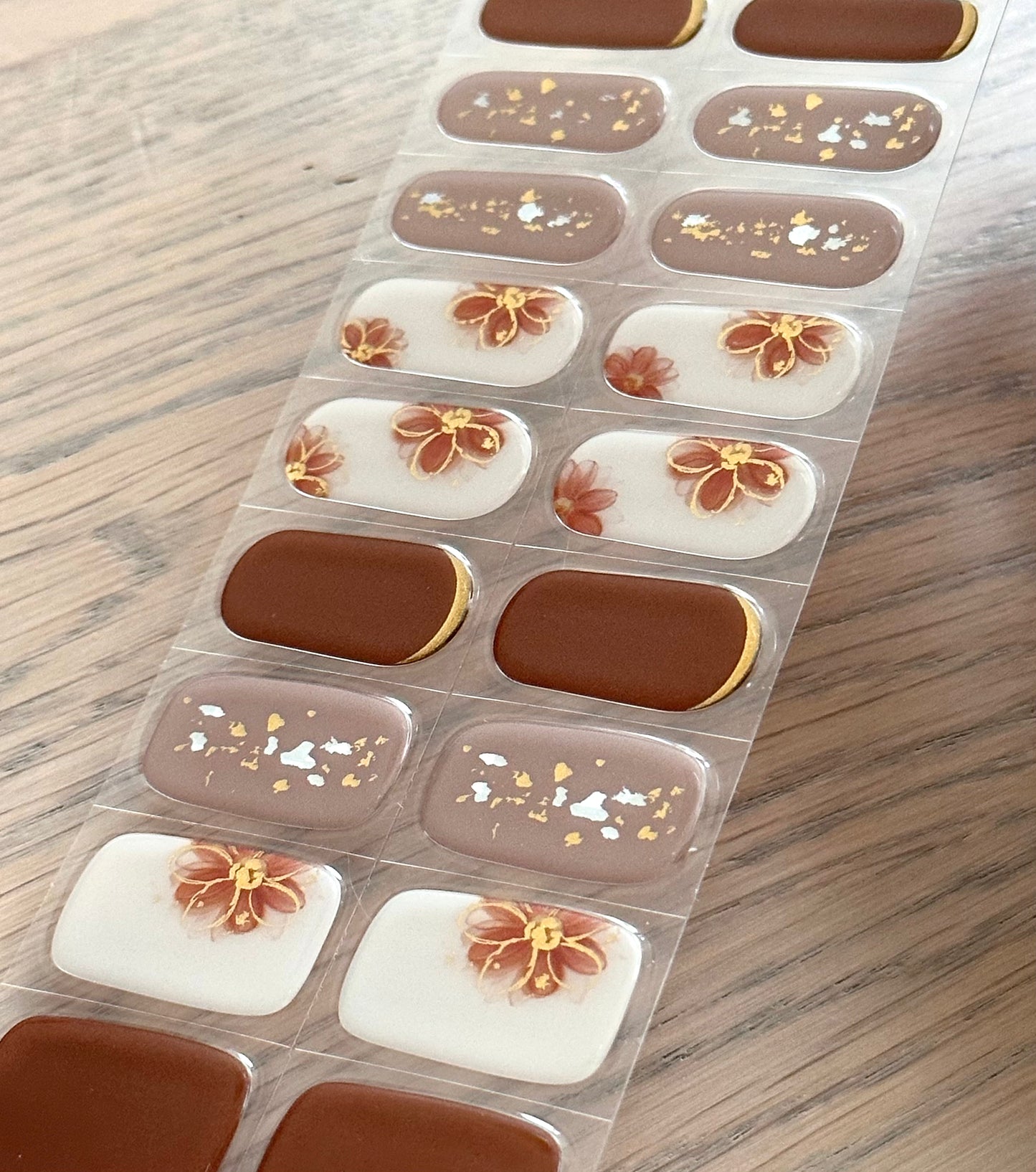 Mocha Flower Gel Nail Stickers