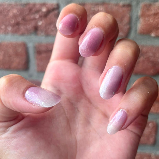 Misty Mauve Gel Nail Stickers