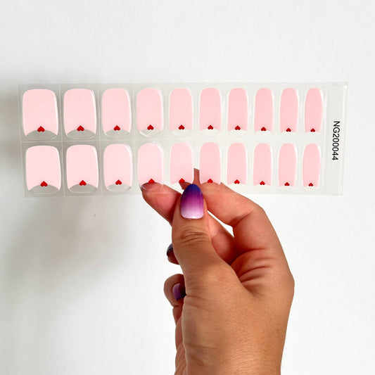 gellakstickers met een zacht roze design en een transparant deel met een klein rood hartje